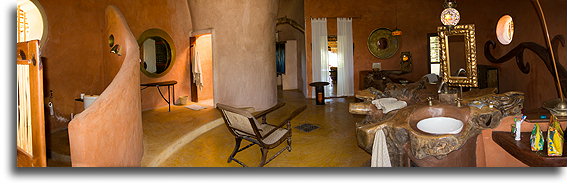 Unusual Bathroom::Ankilibe, Madagascar::