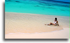 Woman Washed by Tide::Rangalifinolhu Island, Maldives::