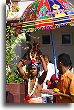 Offering in Sri Mariammam::Singapore::