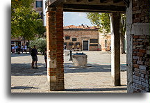 Campo di Ghetto Nuovo::Venice, Italy::