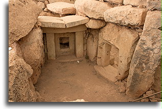 Chamber::Mnajdra, Malta::