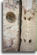 Hinge-like mount holes::Tarxien, Malta::