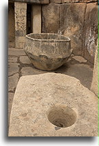 Storage Pot::Tarxien, Malta::