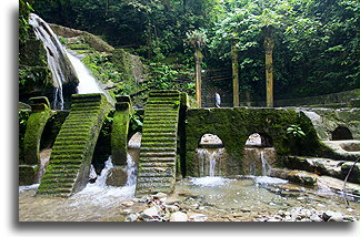 Bell Pool::Las Pozas, San Luis Potosi, Mexico::