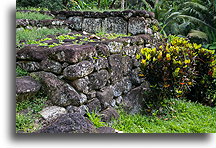 Small Platform::Hiva Oa, Marquesas::