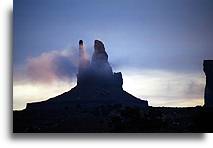 Monument's Fog::Monument Valley::