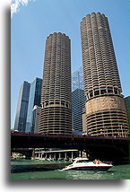 Marina City::Chicago, Illinois, USA::