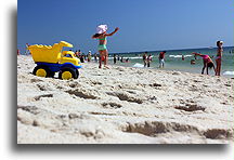 Kids Playing on the Beach::New Jersey, United States::