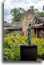 Garden Court::Taliesin, Wisconsin, USA::