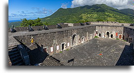 Cytadela Fortu George::Twierdza Brimstone Hill, Saint Kitts, Karaiby::