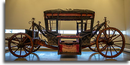 Coach of Filipe II::Coach Museum, Lisbon, Portugal::