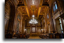 Sala zgromadzenia ogólnego::Palácio da Bolsa, Porto, Portugalia::